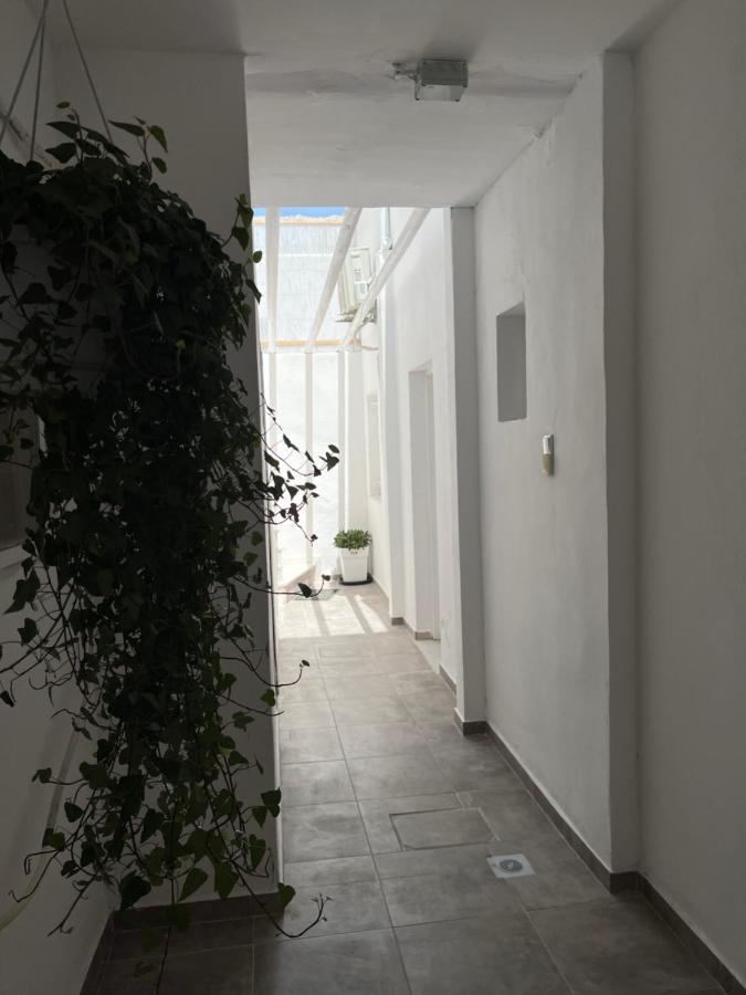 3 Bedroom House Included Free Car Rental Perissa  Luaran gambar